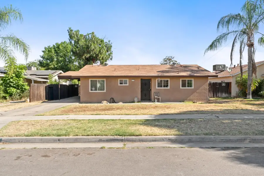 1014 W Michigan Avenue, Fresno, CA 93705 - #2