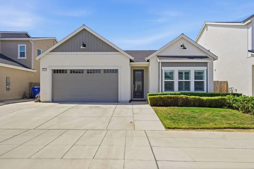 5836 E Pitt Avenue, Fresno, CA 93727 - #1