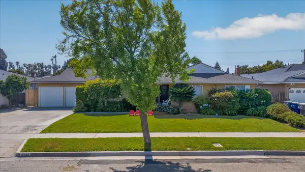 5521 N Callisch Avenue, Fresno, CA 93710