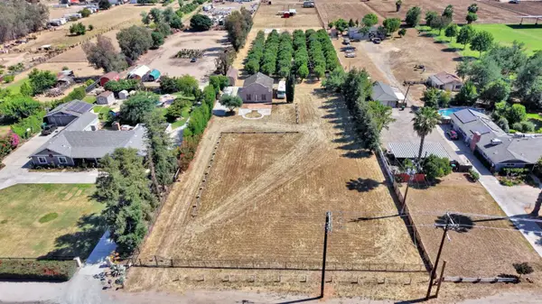 6691 E Olive Avenue, Fresno, CA 93727