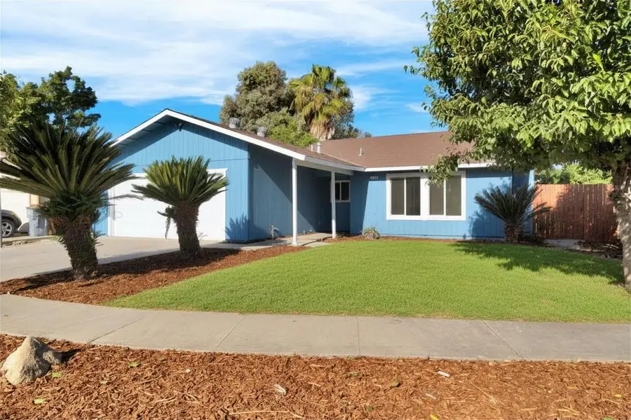 4847 N Delbert Avenue, Fresno, CA 93722 - #2