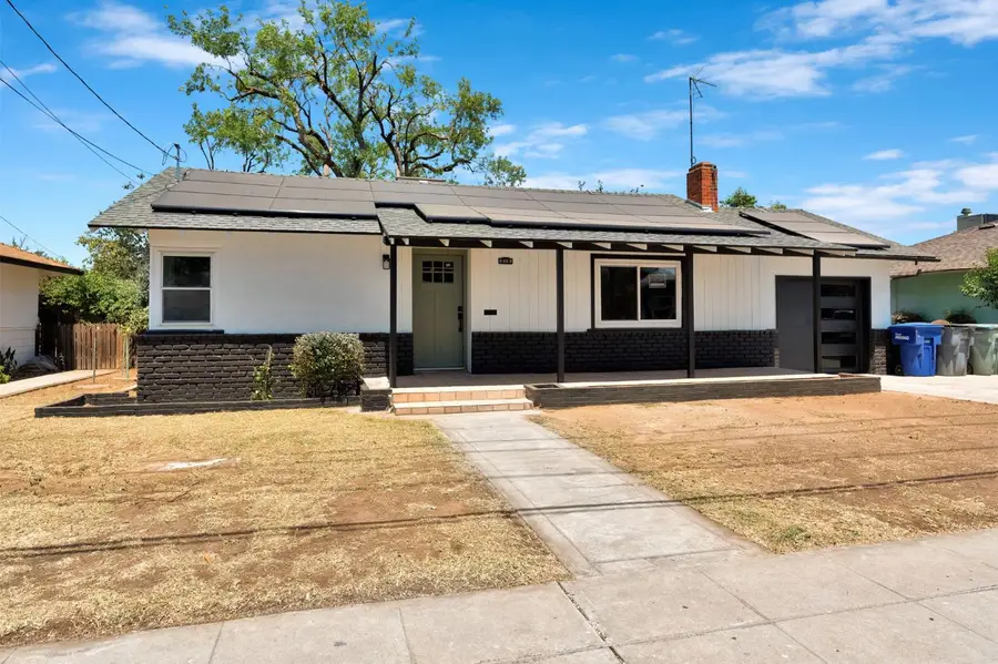 618 W Weldon Avenue, Fresno, CA 93705 - #3