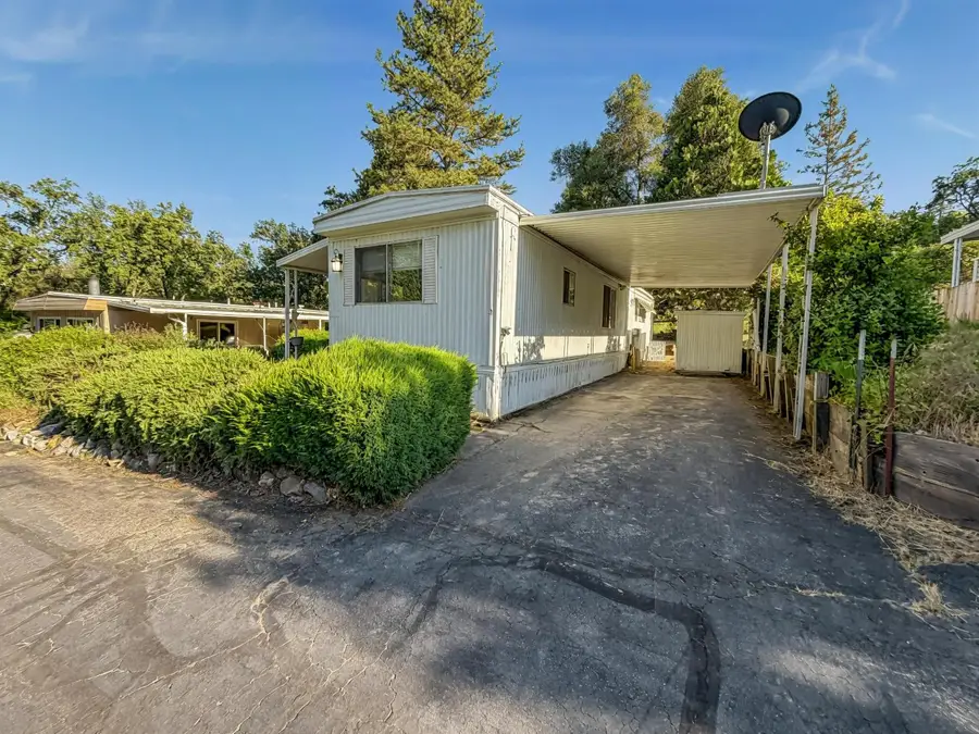 39678 Road 425b #SPC 2, Oakhurst, CA 93644 - #2