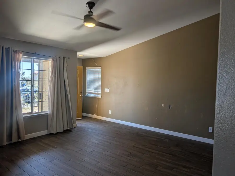 6114 W Keats Avenue, Fresno, CA 93723 - #3