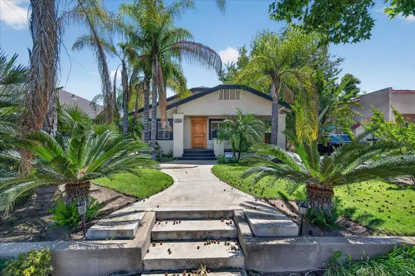 1468 N Poplar Avenue, Fresno, CA 93728