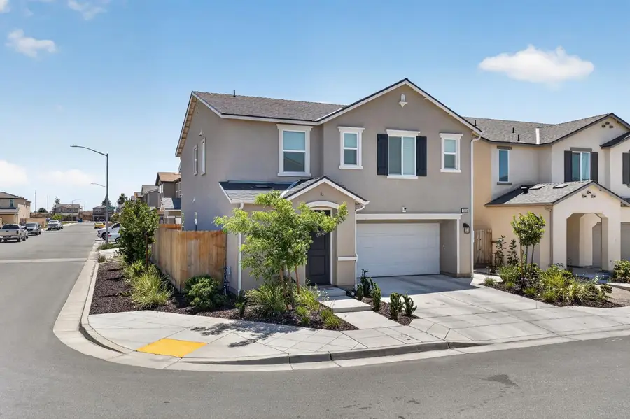 6339 W Oakley Avenue, Fresno, CA 93723 - #3