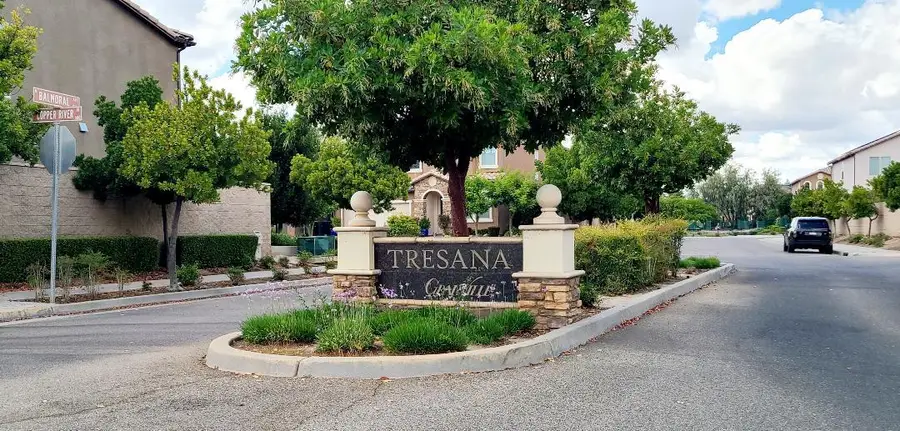 11333 N Tresana Avenue, Fresno, CA 93730 - #2