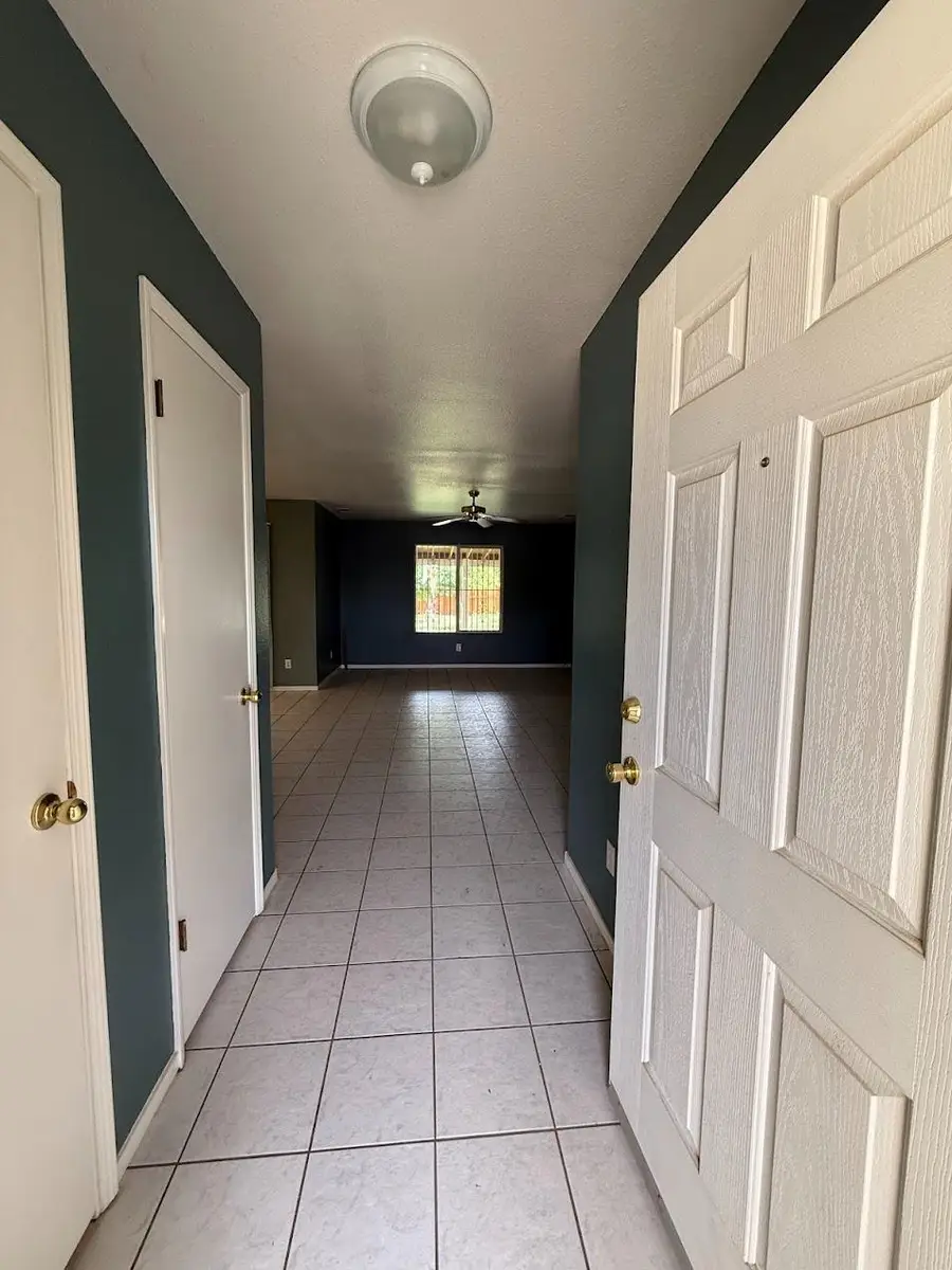 248 Exie Lane, Dinuba, CA 93618 - #2