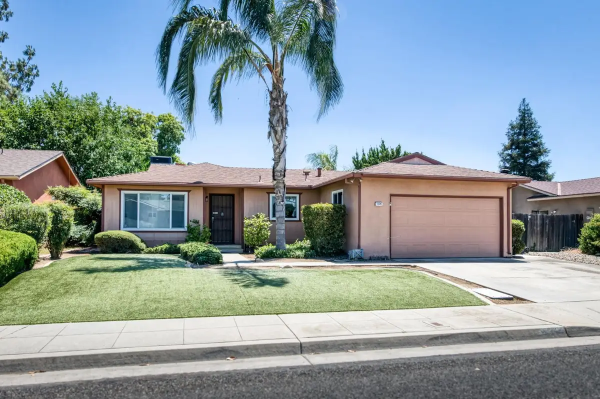 1504 Scott Avenue, Clovis, CA 93611 - #1