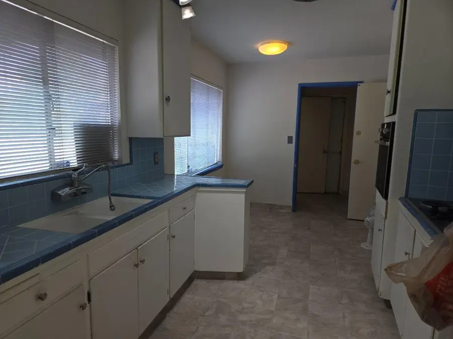 3029 N 2nd Street, Fresno, CA 93703 - #3