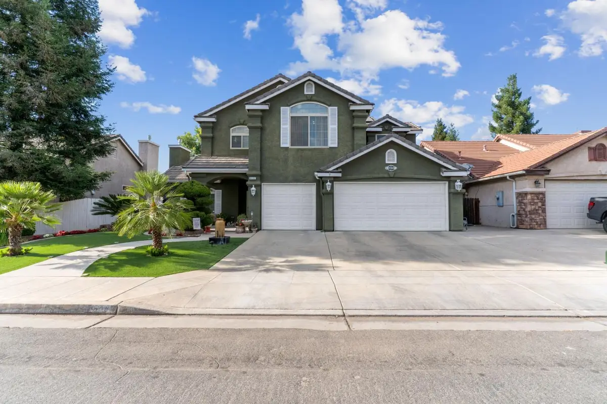 6632 E Michigan Avenue, Fresno, CA 93727 - #1