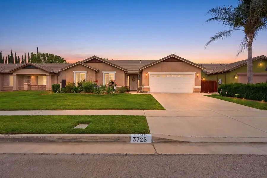 3728 E School Avenue, Visalia, CA 93292 - #2