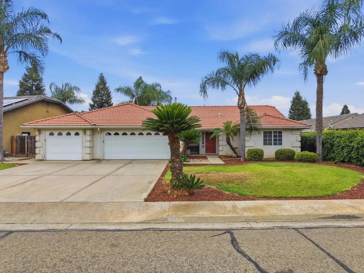 4106 E Westcott Avenue, Visalia, CA 93277 - #1