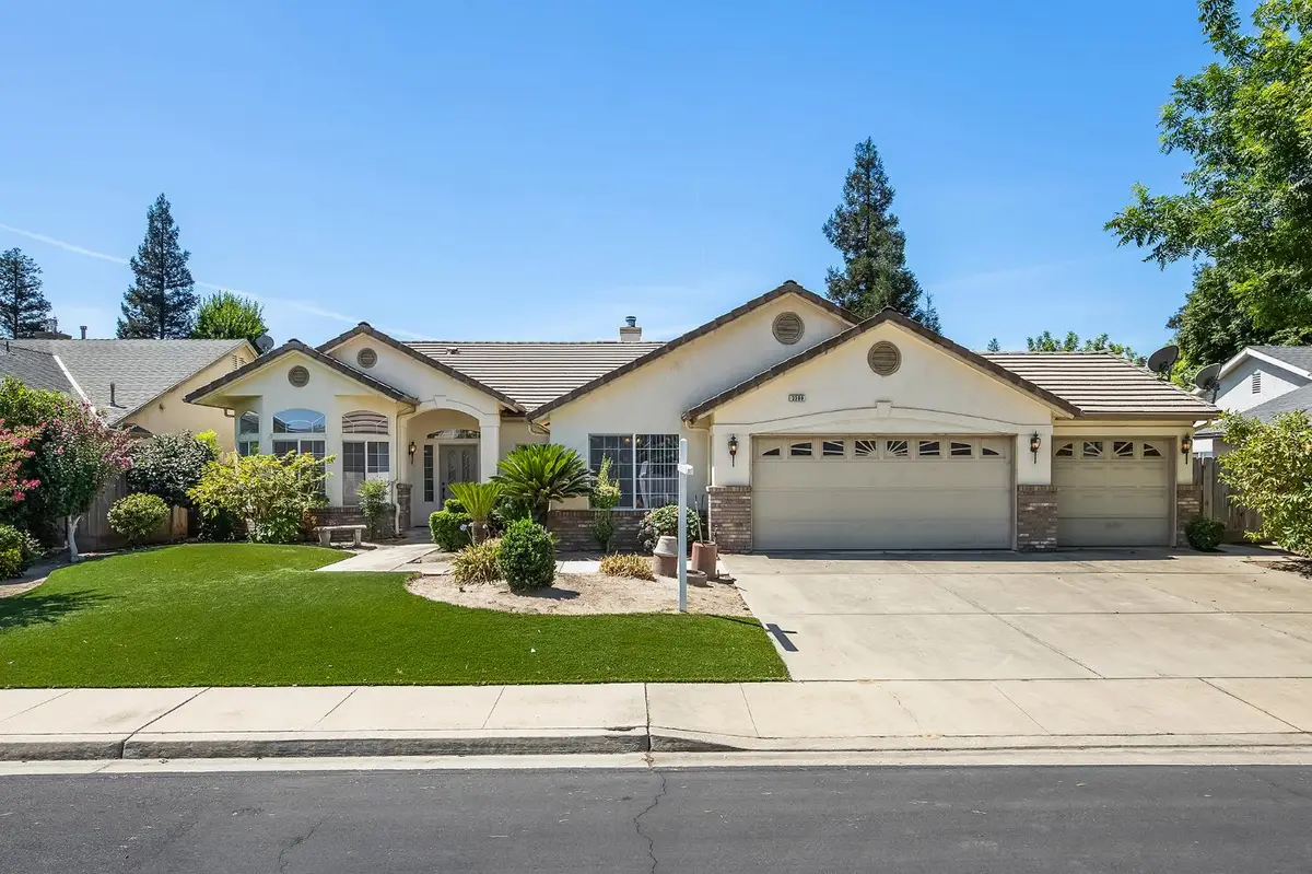 2390 Silverbrooke Street, Kingsburg, CA 93631 - #1