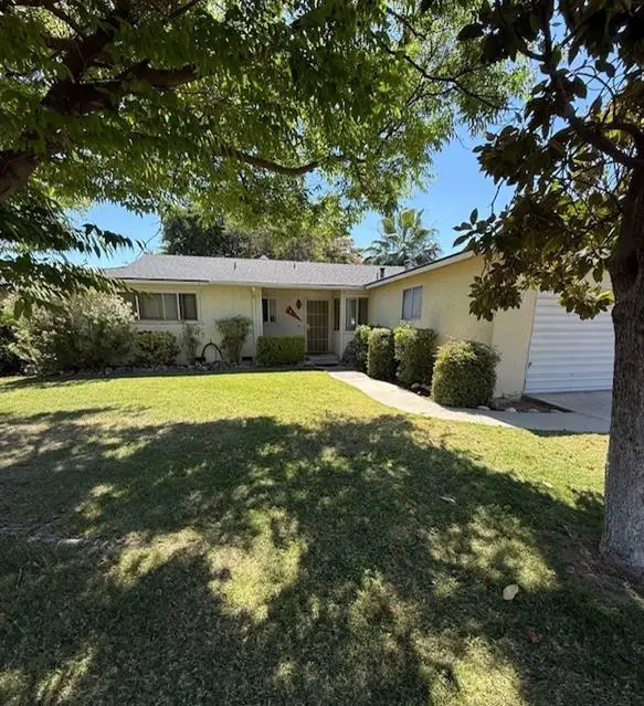 2415 Fordham Avenue, Clovis, CA 93611 - #2