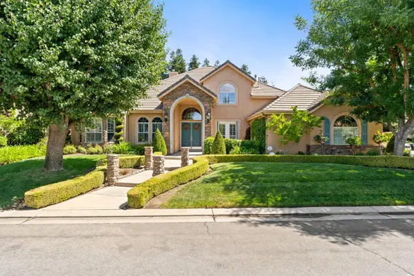 10532 N Medinah Circle, Fresno, CA 93730