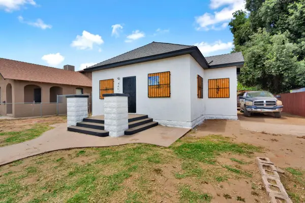 441 N Clark Street, Fresno, CA 93701
