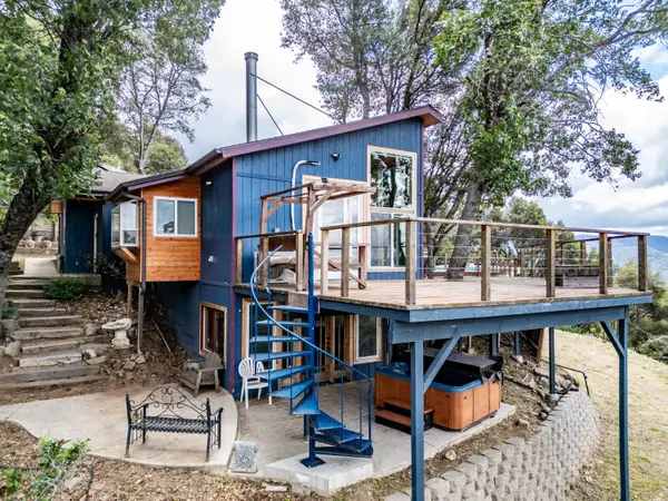 51571 Coyote Ridge Road, Oakhurst, CA 93644