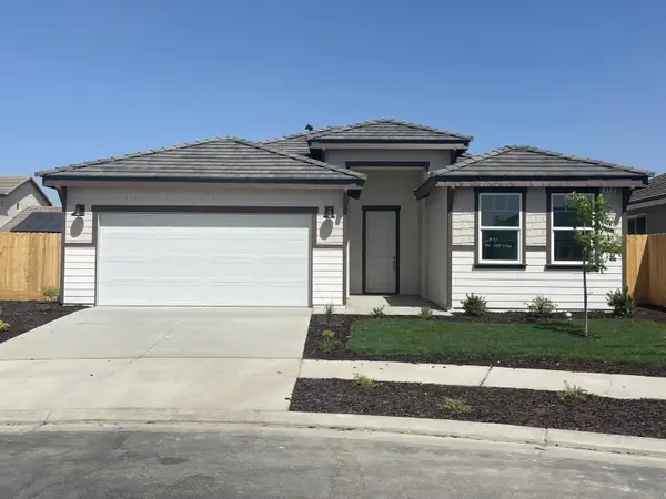 420 South Susan Ave, Kerman, CA 93630