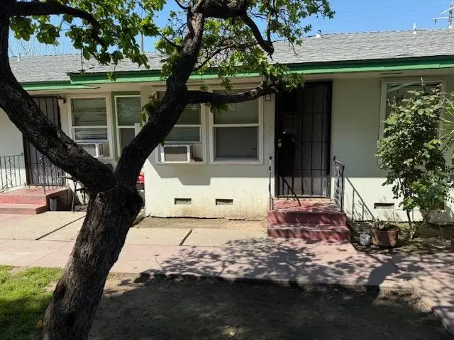3361 E Mckinley Avenue, Fresno, CA 93703 - #2