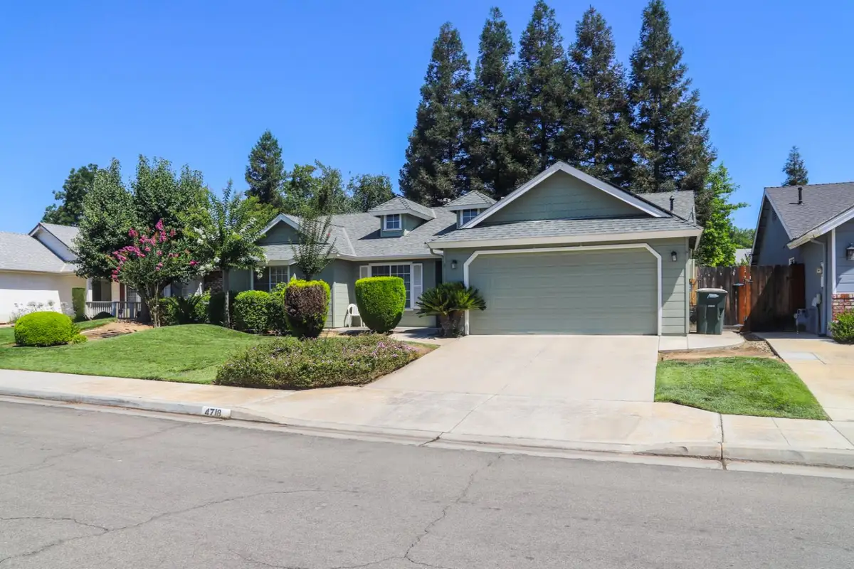 4718 W Stuart Avenue, Fresno, CA 93722 - #1