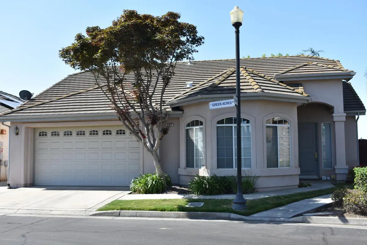 829 E Green Acres Drive, Fresno, CA 93720 - #1