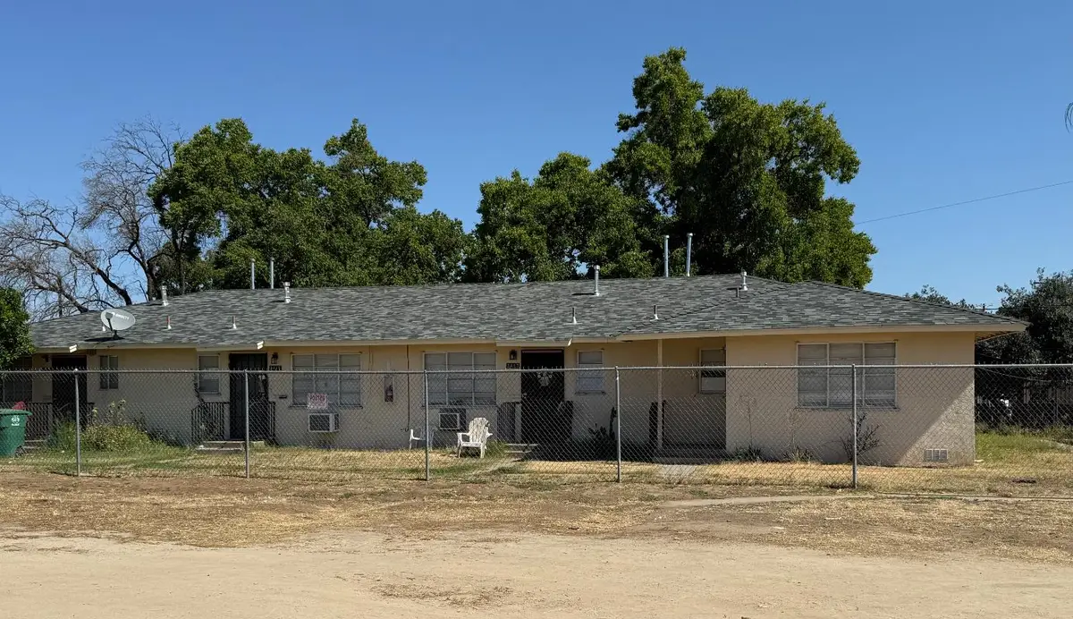 3413 E Normal Avenue, Fresno, CA 93703 - #1