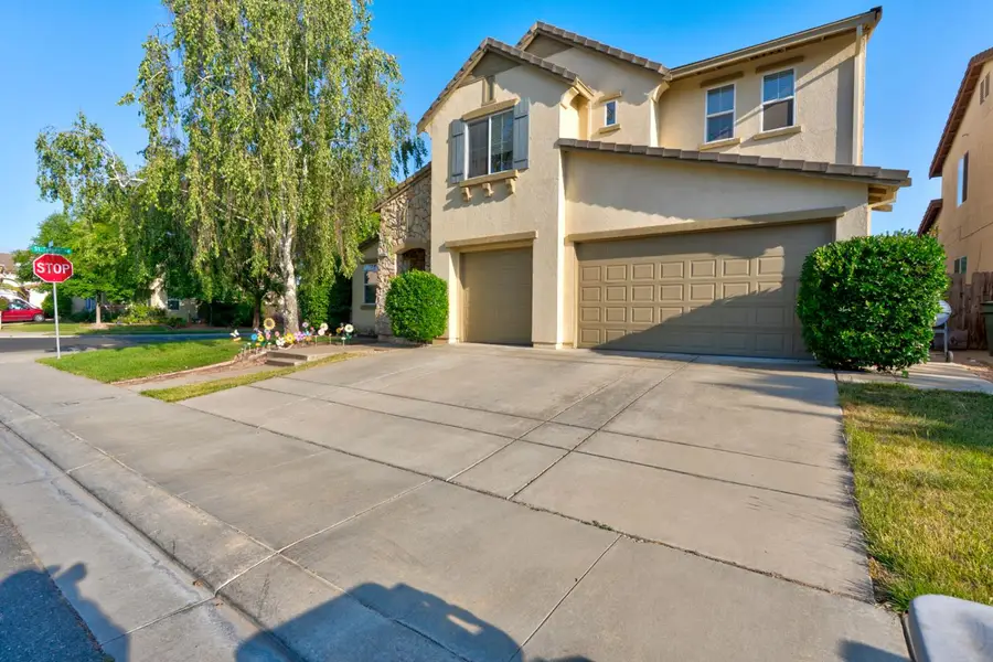 1254 Lurs Court, Merced, CA 95348 - #3