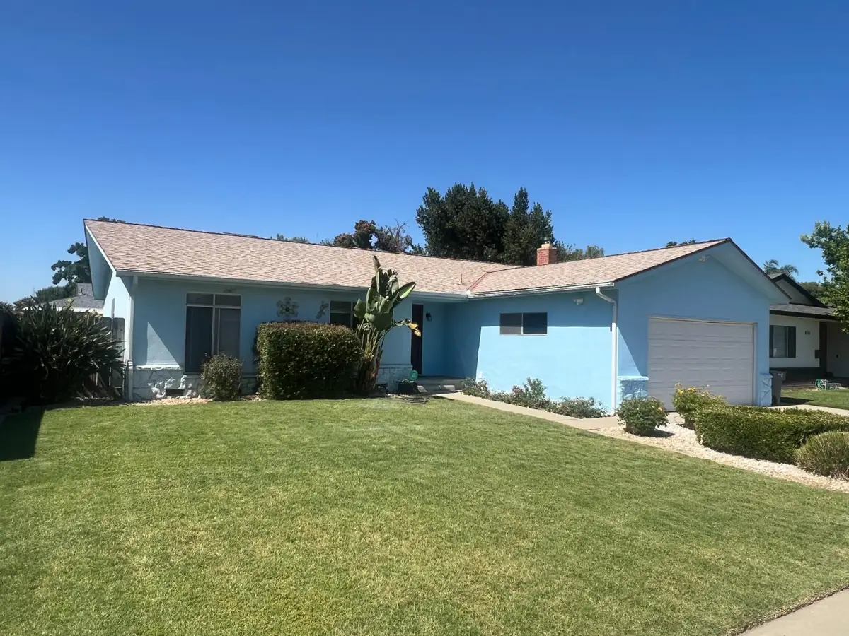 1572 E Sierra Avenue, Fresno, CA 93710 - #1