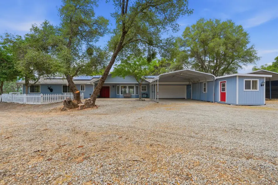 40872 Big Oak Flat Road N, Oakhurst, CA 93644 - #2