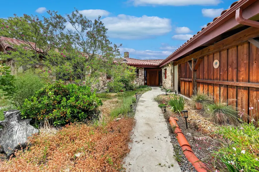 32115 Rock Hill Lane, Auberry, CA 93602 - #2