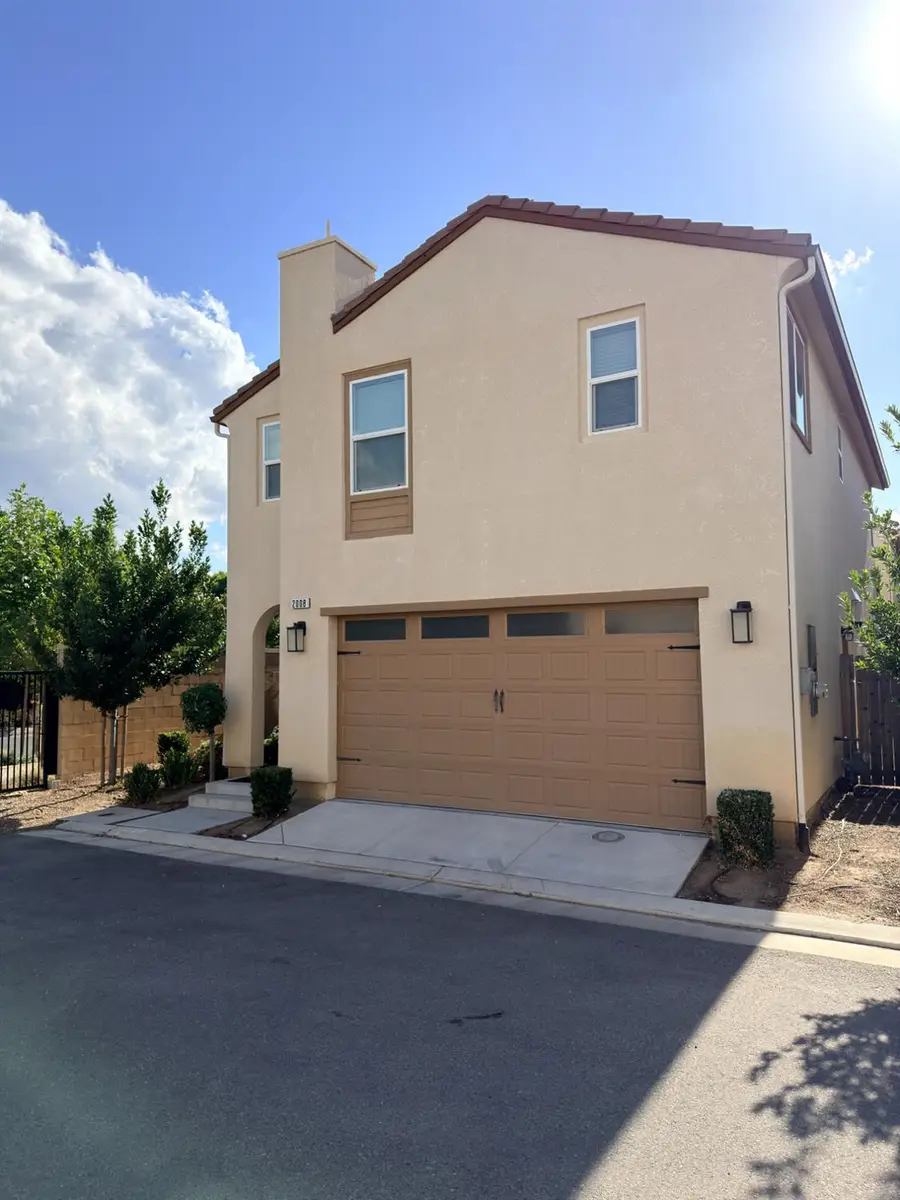 2008 N Walling Lane, Clovis, CA 93619 - #2