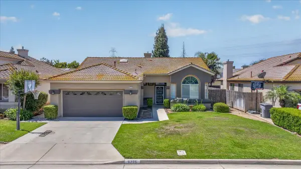 6235 W Chennault Avenue, Fresno, CA 93722