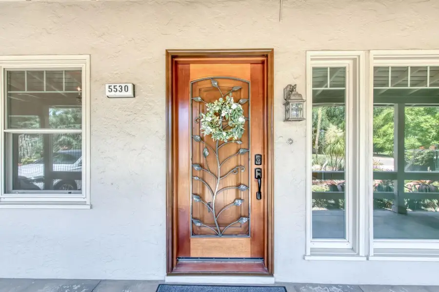 5530 Columbia Drive S, Fresno, CA 93727 - #3