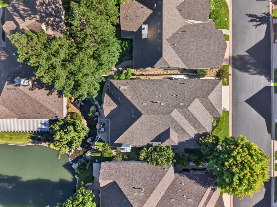 6652 N Seedlescombe Drive, Fresno, CA 93711 - #2