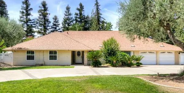 5612 Columbia Drive N, Fresno, CA 93727