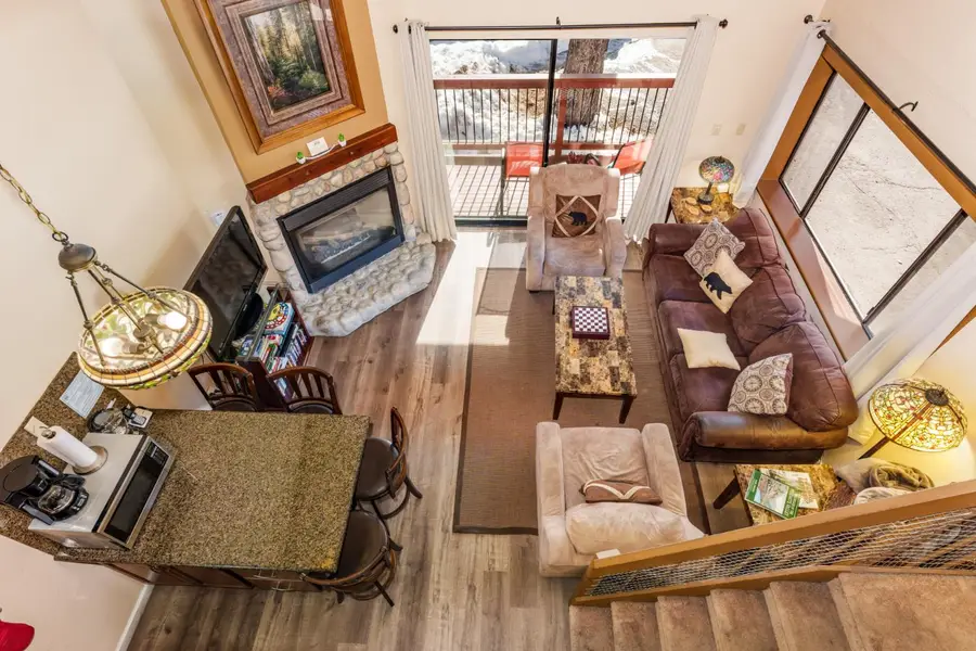 7540 Henness Circle #B206, Yosemite West, CA 95389 - #2