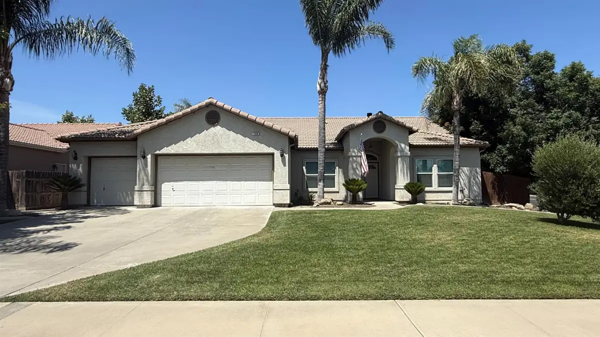 1548 W Hampton Circle, Hanford, CA 93230 - #1