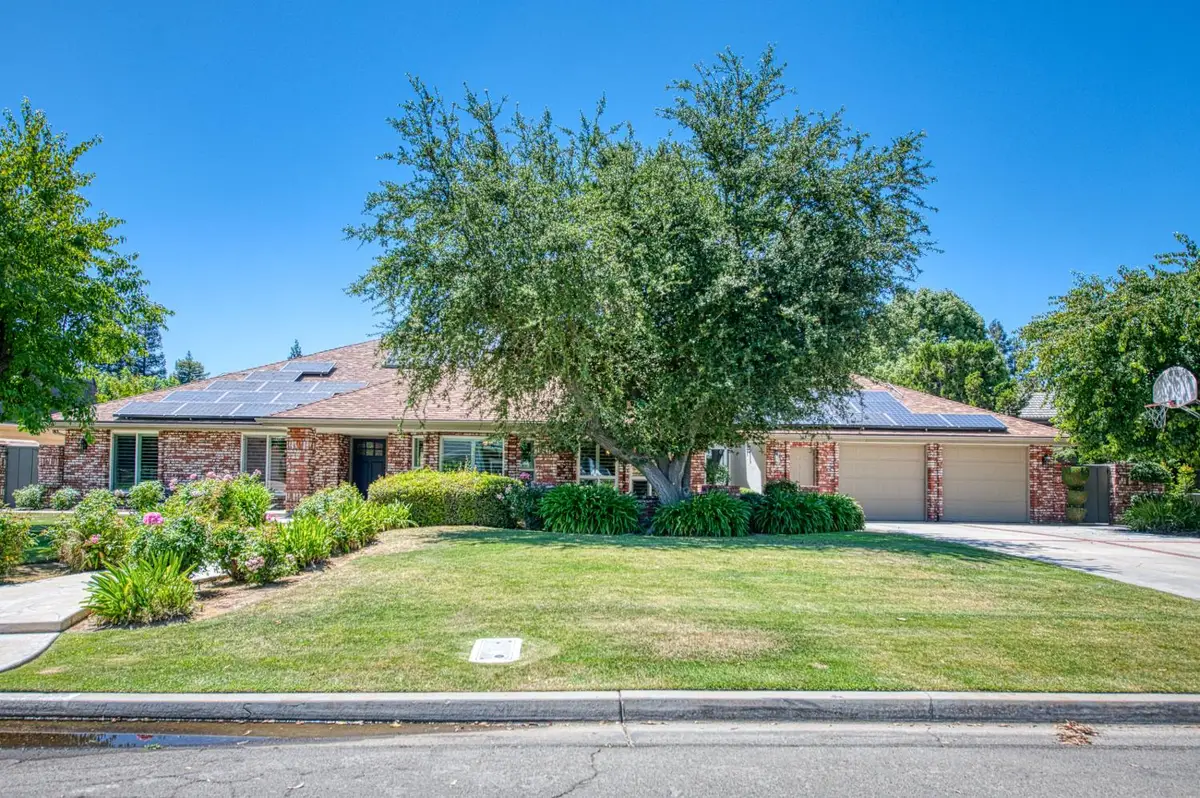 3848 W Alluvial Avenue, Fresno, CA 93711 - #1