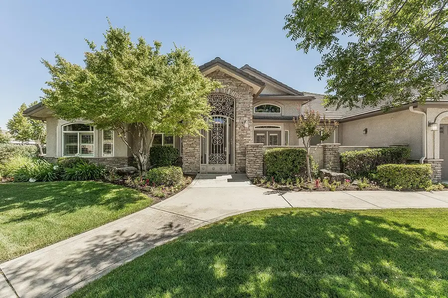 2998 Ashcroft, Clovis, CA 93611 - #3