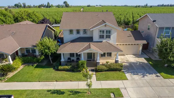 297 W Lilac Avenue, Reedley, CA 93654