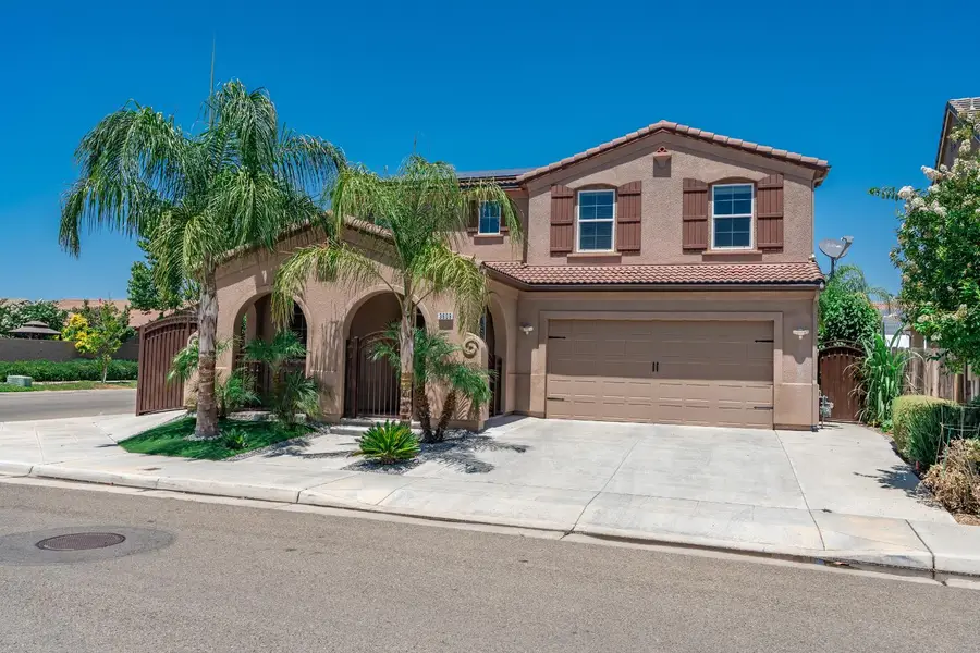 3609 Flint Avenue, Clovis, CA 93619 - #2