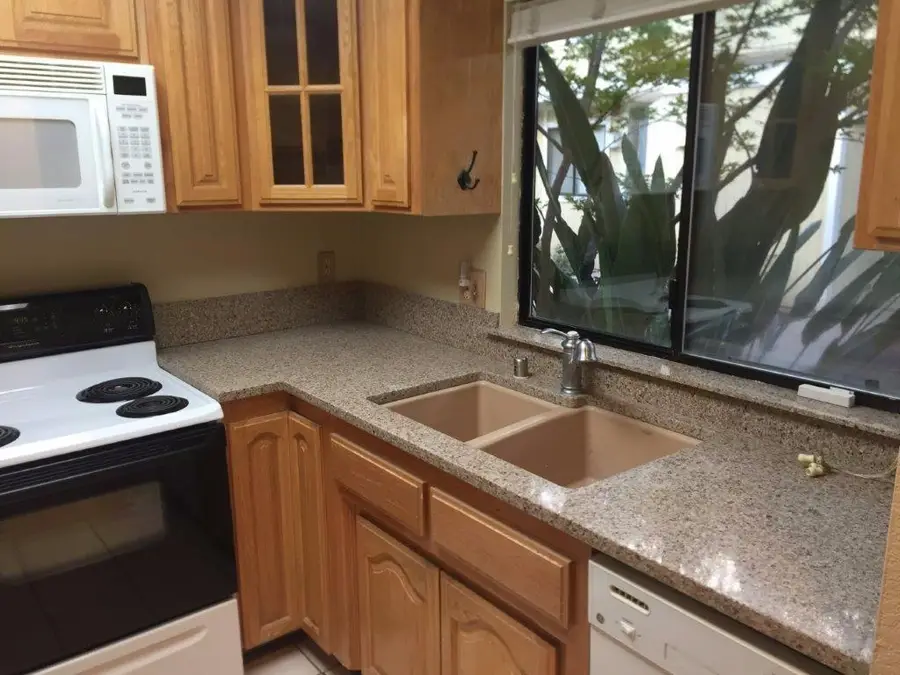 4875 N Backer Avenue #115, Fresno, CA 93726 - #3