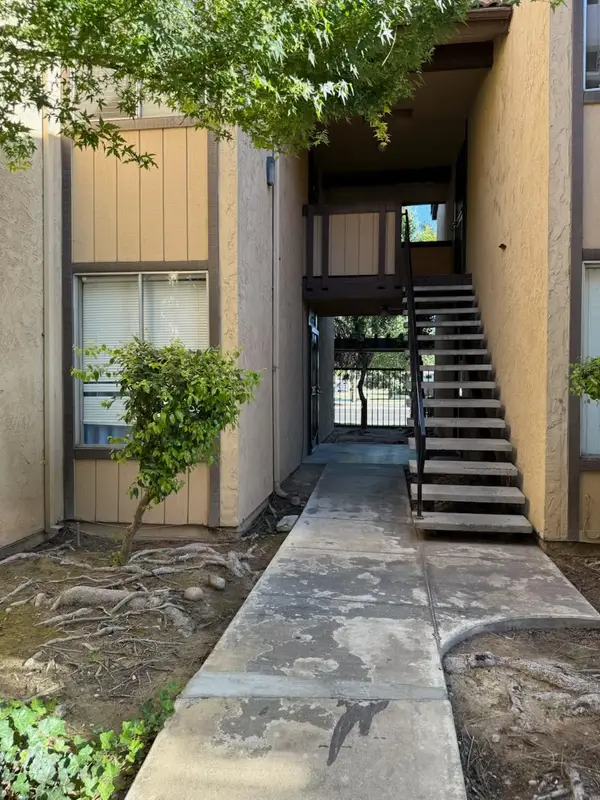 1550 W Ashlan Avenue #244, Fresno, CA 93705