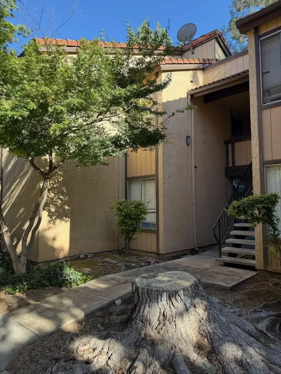 1550 W Ashlan Avenue #244, Fresno, CA 93705 - #2