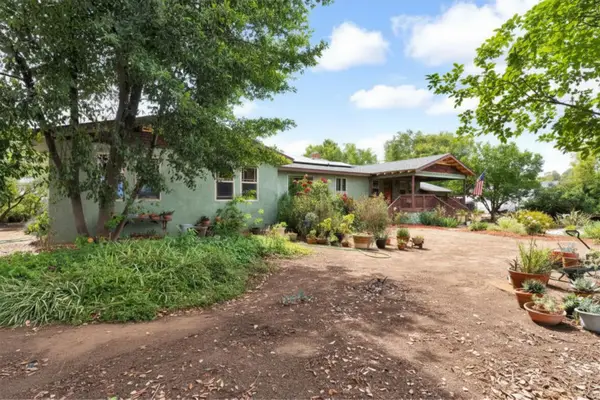 2153 N Michelle, Sanger, CA 93657