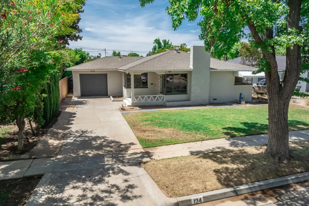 124 E Robinson Avenue, Fresno, CA 93704 - #1