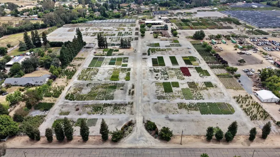 8575 E Olive Avenue, Fresno, CA 93737 - #3