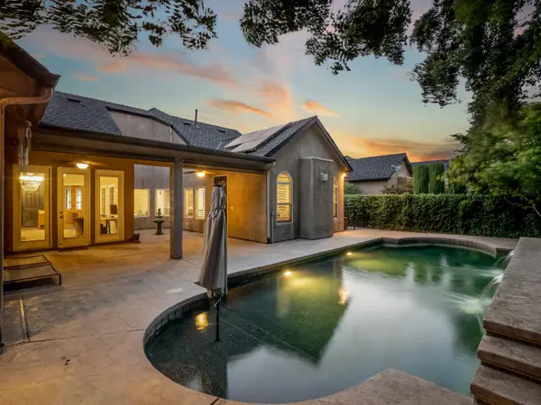 1755 N Cherry Lane, Clovis, CA 93619