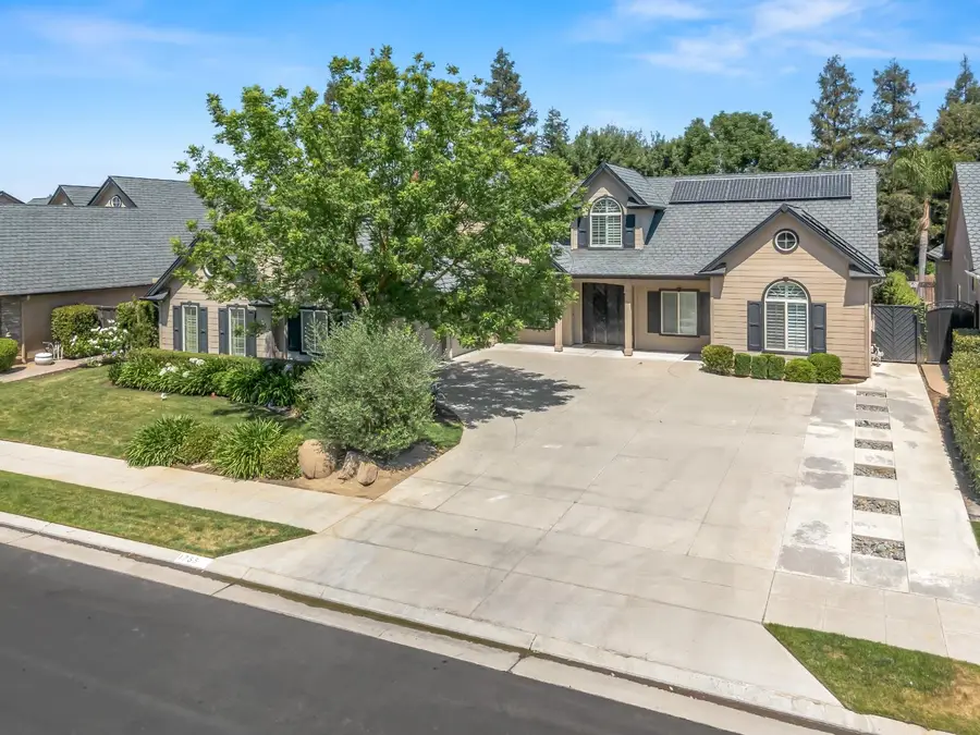 1755 N Cherry Lane, Clovis, CA 93619 - #3